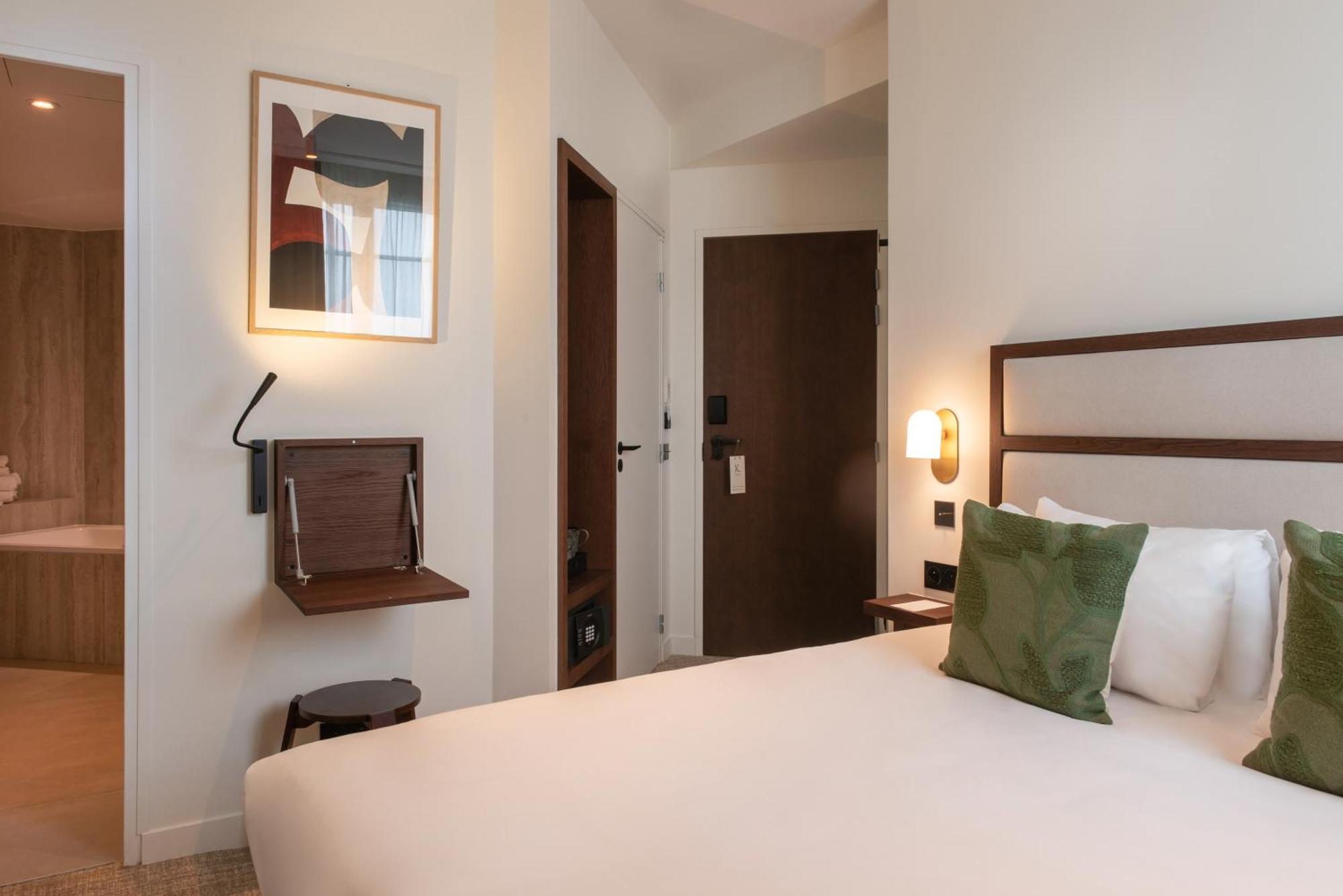 Le Lampika Hotel Paris Quarto foto